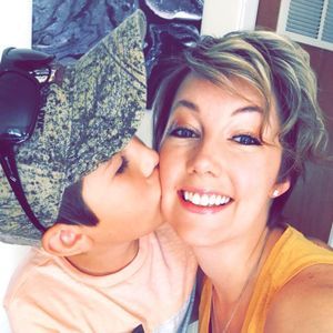 Meet your Posher, Regina